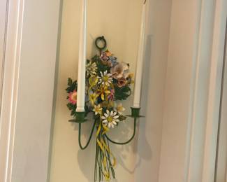 Tole-ware floral sconce