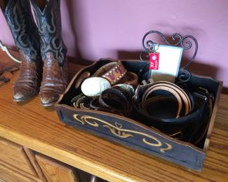 Leather belts good condition
