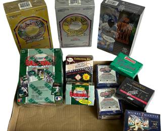 New Boxes Packets BASEBALL Cards