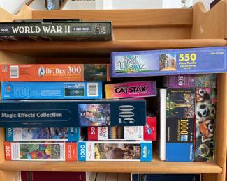 Puzzles, WWII boxed set DVD