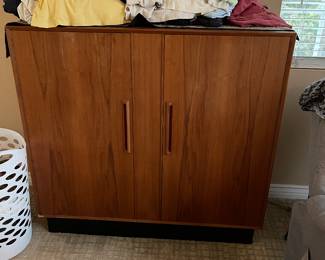 Westnova Gentlemens Chest