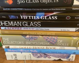Dolls And Glass Collectors Books
