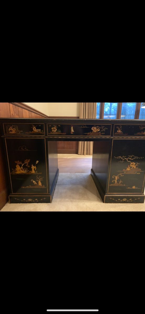 KW Estate Sales in Vestavia Hills in Birmingham, AL starts on 2/15/2024