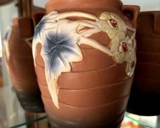 Roseville Luffa Vase