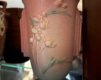 1937 Roseville Pottery Vase