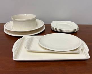 Lot 7531 Wedgwood Edme China Serving Platters Souffle Dish