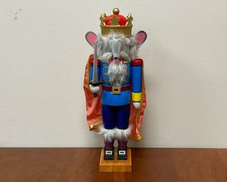 Lot 8302 The Mouse King Nutcracker Christmas German One Mountain Collection