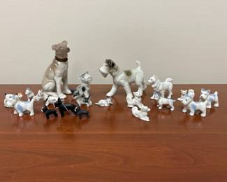 Lot 7514 Vintage Dog Miniature Porcelain Figurines