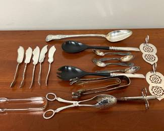 Lot 7491 Dealer Lot 1 Silverplated Serving Untensils