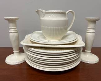 Lot 7527 Wedgwood Edme China Candlesticks Dinner Serving Salad Plate