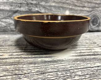 Brown crock bowl