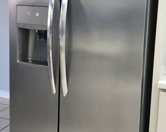 Frigidaire Refrigerator