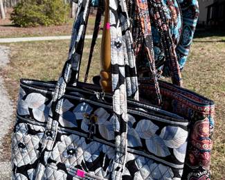 Assorted Vera Bradley totes
