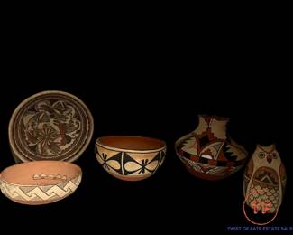 LOT - Southwestern Signed Pottery Pieces