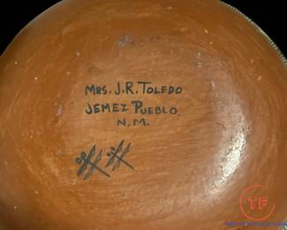 LOT - Southwestern Signed Pottery Pieces