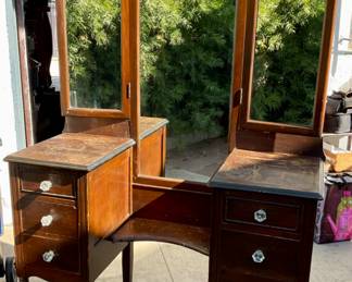 Vintage Vanity with Trifold Mirror (Beautiful Piece to Restore)