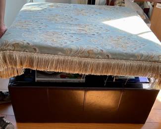 Large Ottoman w/Storage 