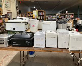 Small appliances various types brands and sizes from can openers to bread makers , mixers. Irons ,coffee pots ,blenders , toaster roaster ,hot plates ,crock pots 