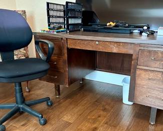 Desk 5 drawer…Office Chair…55” Samsung TV w/remote