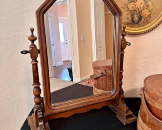 Shaving mirror for Dresser top