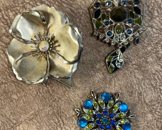 Vintage brooches