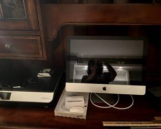 Apple computer