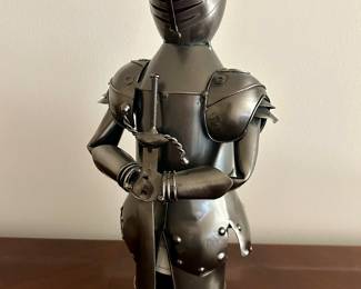 knight wine bottle cover