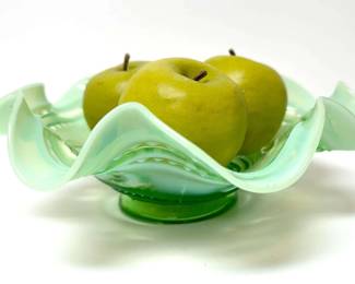 Jefferson Glass Co. 1905 Green Art Glass Bowl