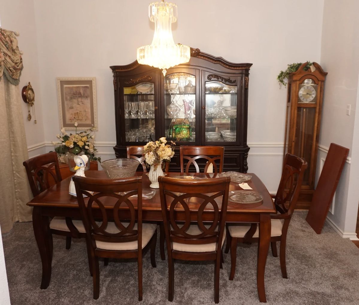 Robinson Estate Sale starts on 2/1/2024