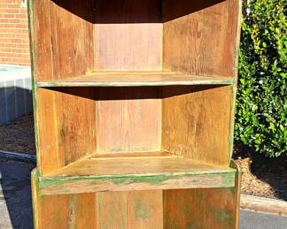 PRIMITIVE ANTIQUE CORNER CABINET FABULOUS PIECE