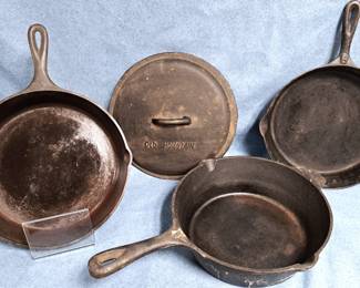 CAST IRON PANS LOT