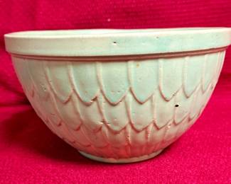 ANTIQUE MCCOY MIXING BOWL