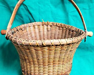 VINTAGE HAND MADE BASKET