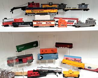 HO GAUGE TRAINS LOT