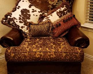 Beautiful Accent Chair 