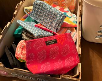 Bathroom - cosmetic bags 