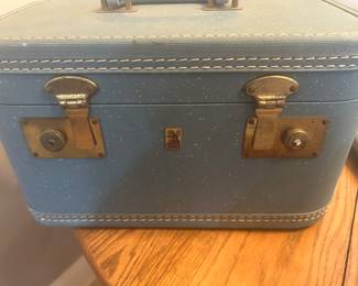 Vintage train case