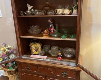 Hutch display cabinet with glass front plus collectibles inside