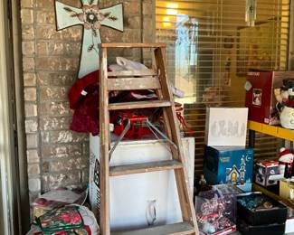 Ladder, Criss, more Christmas 