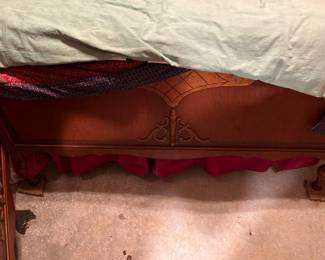 Close up of footboard