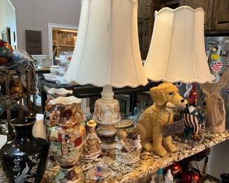 Items in kitchen - bar area