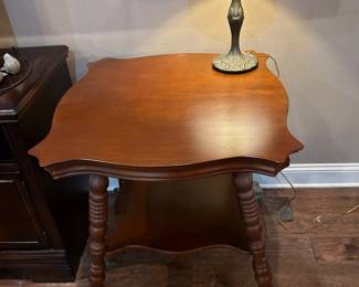 Claw foot glass footed table 