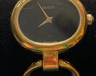 Gucci 1600 Watch