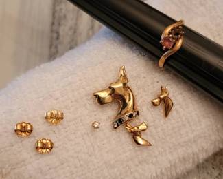 14k Gold Jewelry. Ring, Earrings, And Greyhound Pendant. Diamond, Sapphire, And Pink Stone