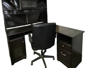 LShaped Desk and Chair