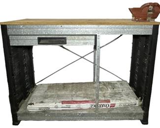 Workbench with Vise