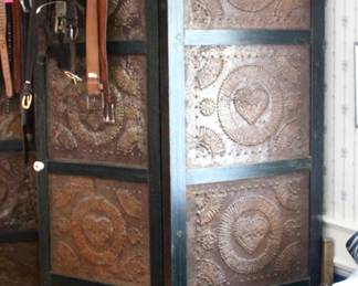 Large dresser cabinet 