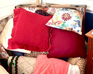Various decorative pillows