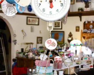 Vintage food scale 