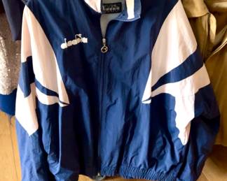 Men’s windbreaker coat 